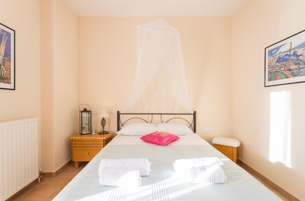 Marathon Beachside Villa 100M From The Beach Schinias Luaran gambar