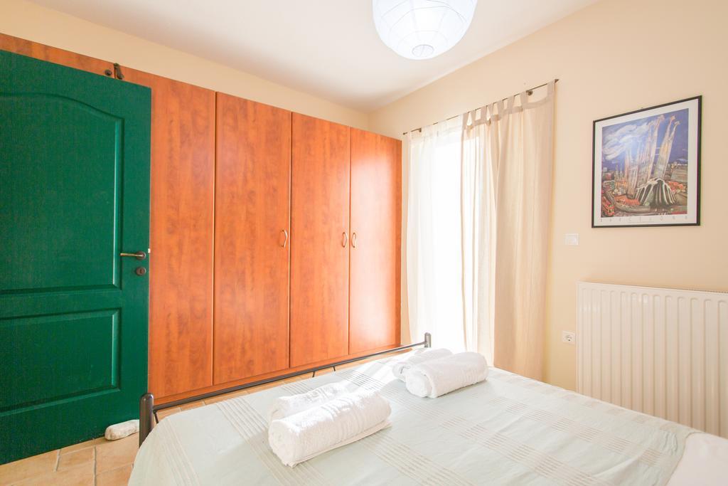 Marathon Beachside Villa 100M From The Beach Schinias Luaran gambar