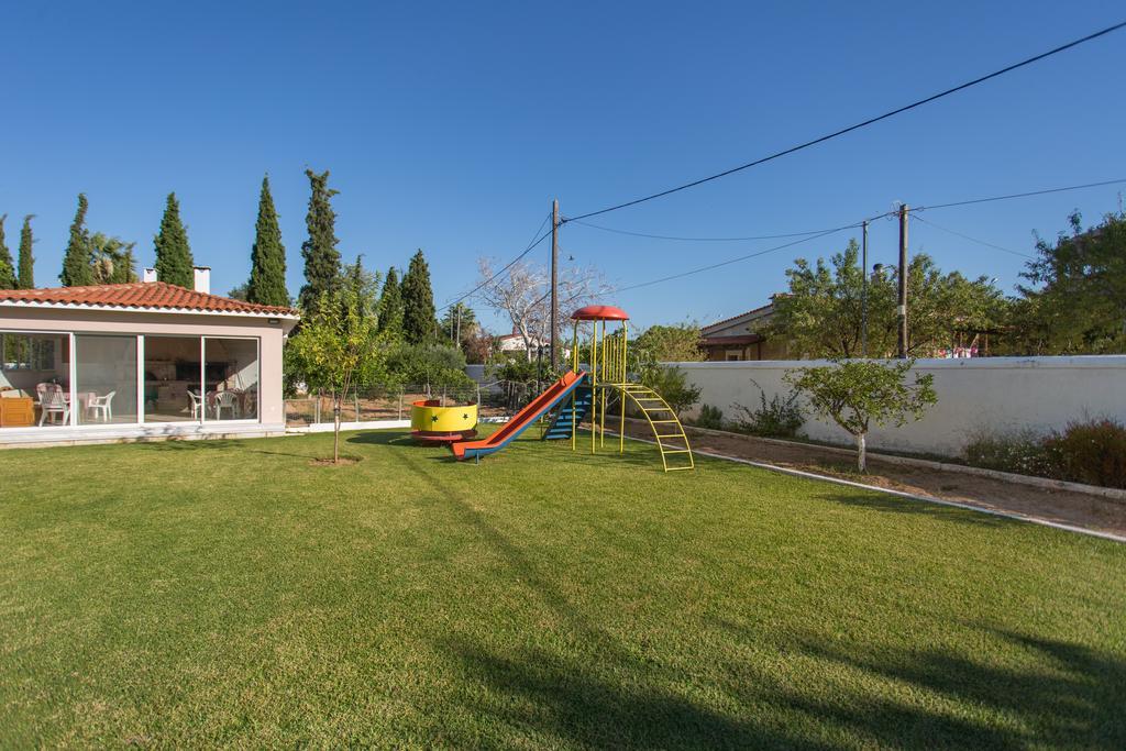 Marathon Beachside Villa 100M From The Beach Schinias Luaran gambar