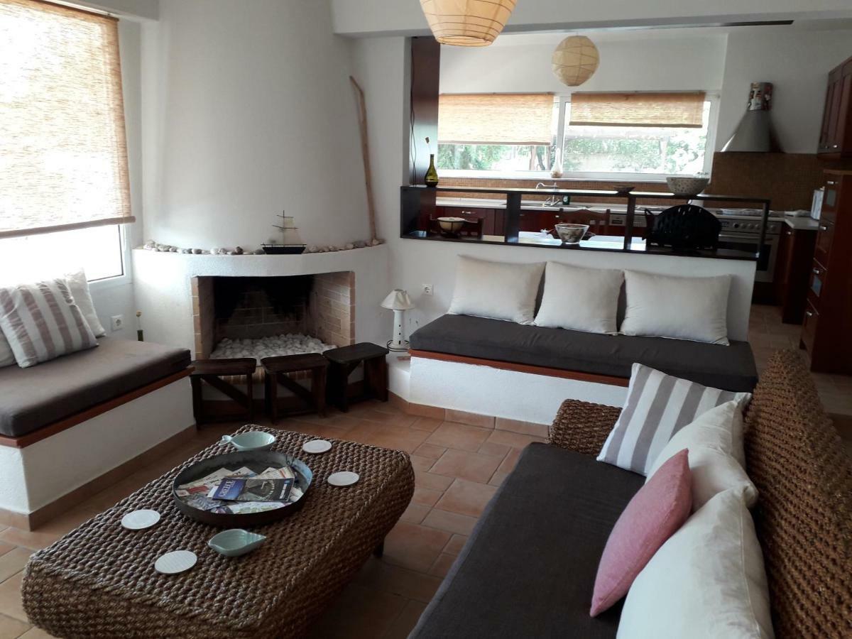 Marathon Beachside Villa 100M From The Beach Schinias Luaran gambar