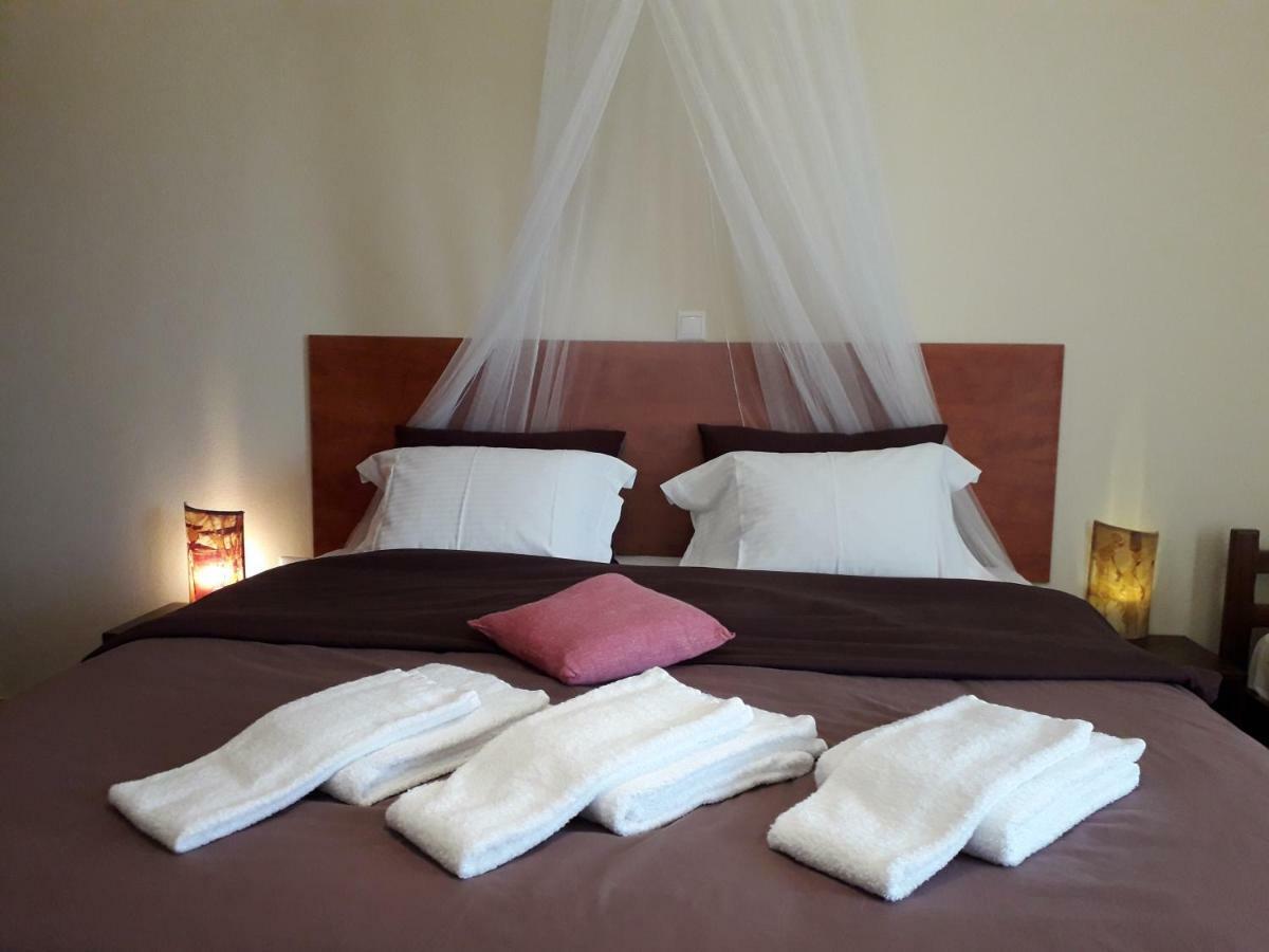 Marathon Beachside Villa 100M From The Beach Schinias Luaran gambar