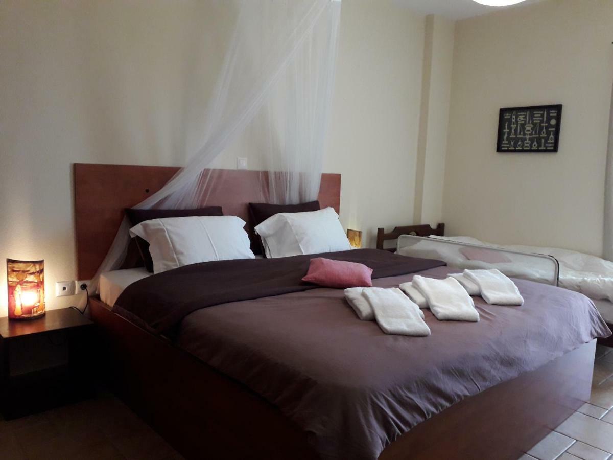 Marathon Beachside Villa 100M From The Beach Schinias Luaran gambar